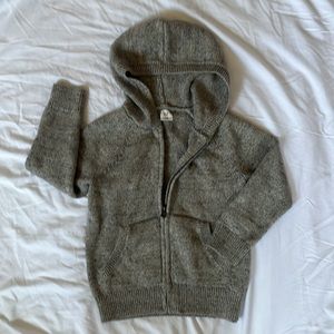 Baby Gap size 5 zip up knit sweater